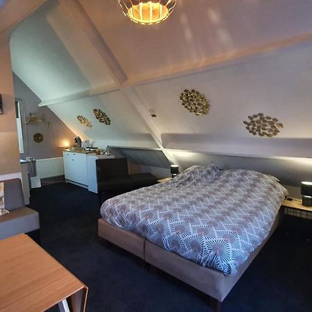 Logeren Op Dijk43 Hotel Broek op Langedijk ภายนอก รูปภาพ