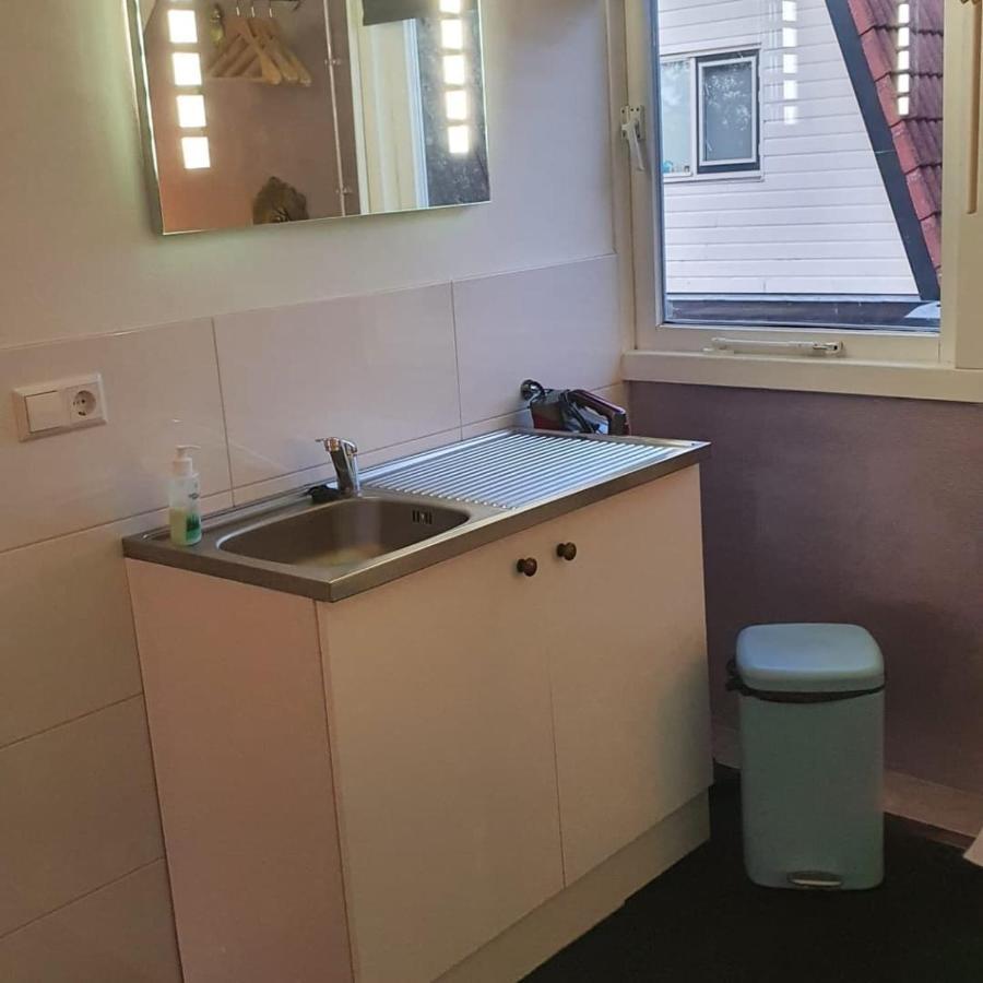 Logeren Op Dijk43 Hotel Broek op Langedijk ภายนอก รูปภาพ
